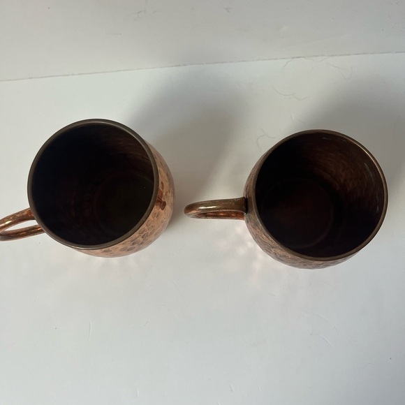 Set of Two Hammered Copper Moscow Mule Handled Mugs - Picture 3 of 8